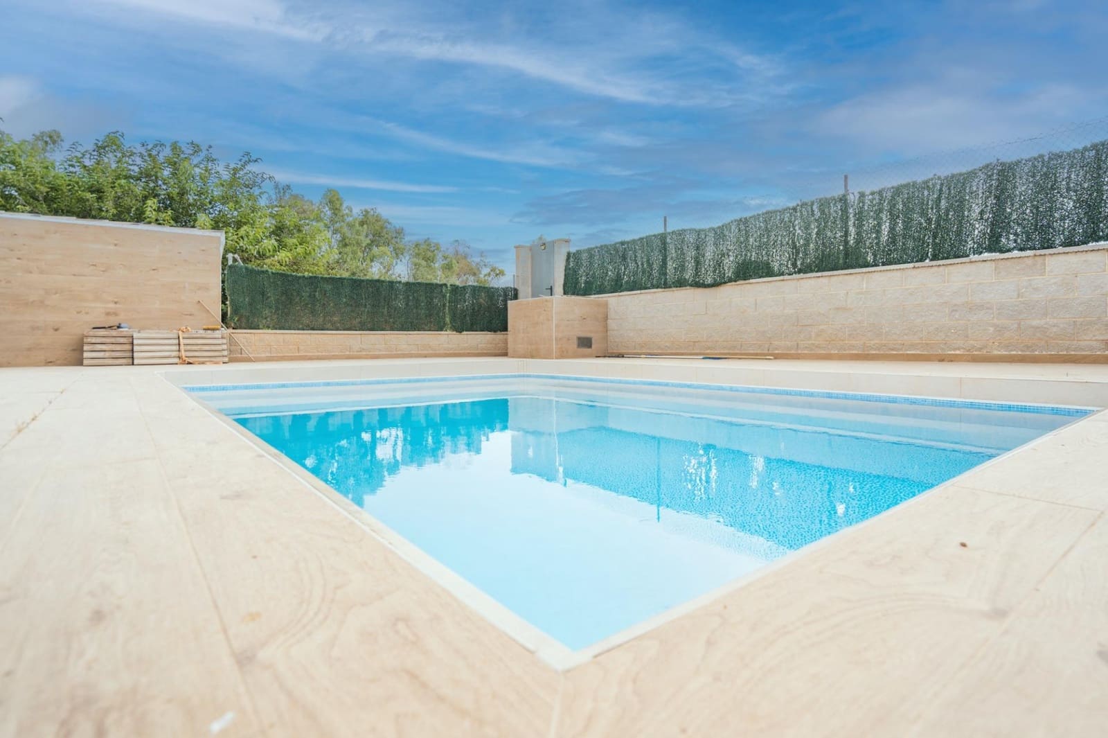 3 soveværelse Finca/Landehus til salg i Pedralba med swimmingpool - € 160.000 (Ref: 9970761)