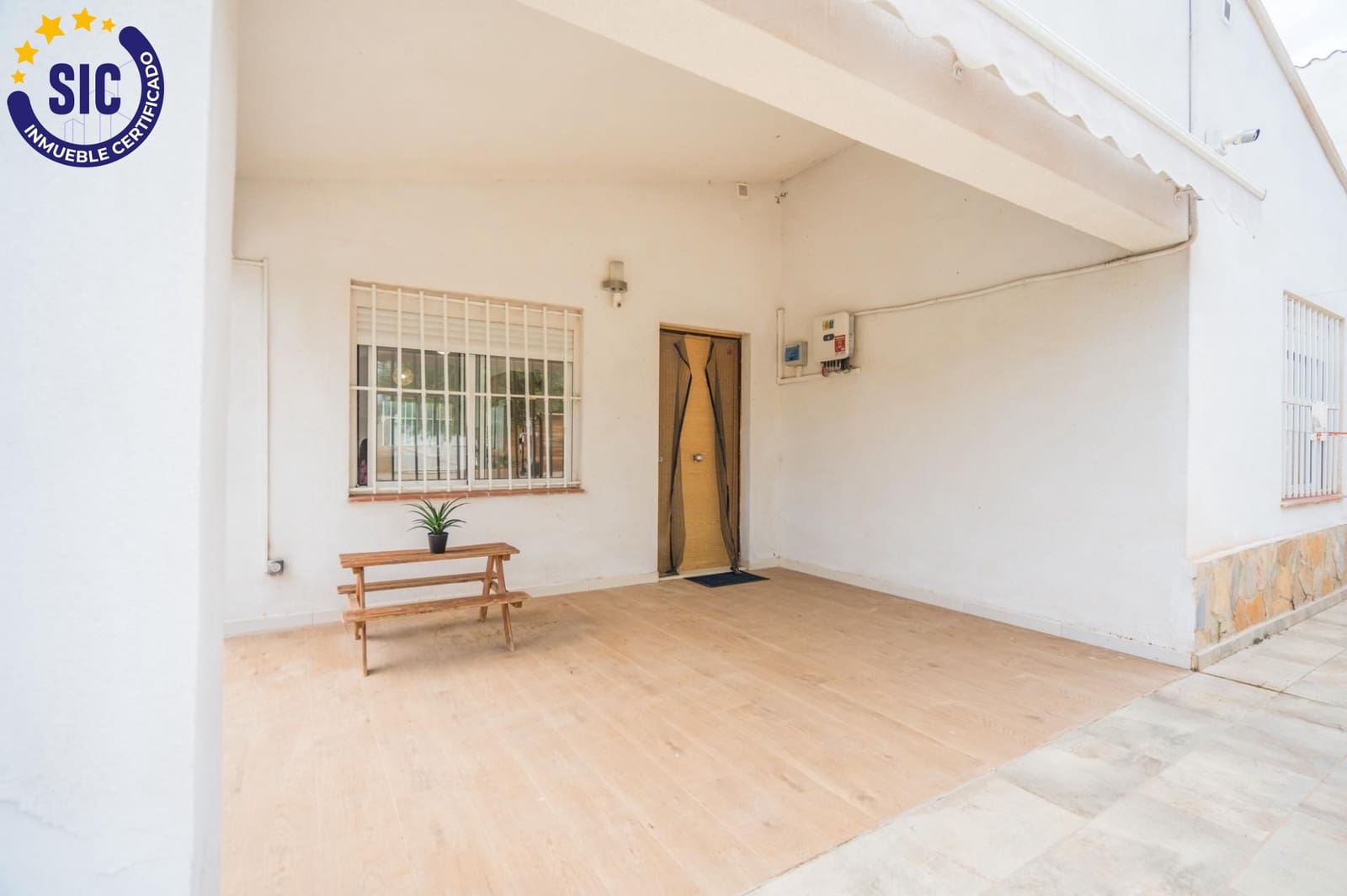 3 quarto Quinta/Casa Rural para venda em Pedralba com piscina - 160 000 € (Ref: 9970761)