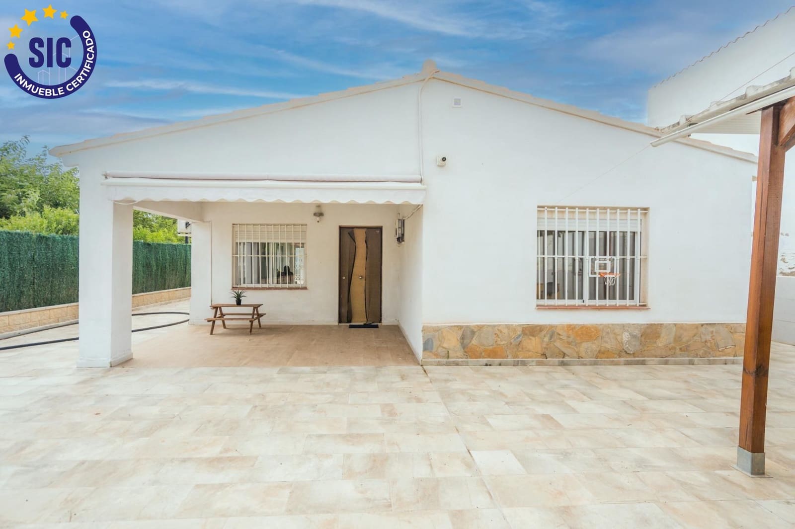 3 quarto Quinta/Casa Rural para venda em Pedralba com piscina - 160 000 € (Ref: 9970761)