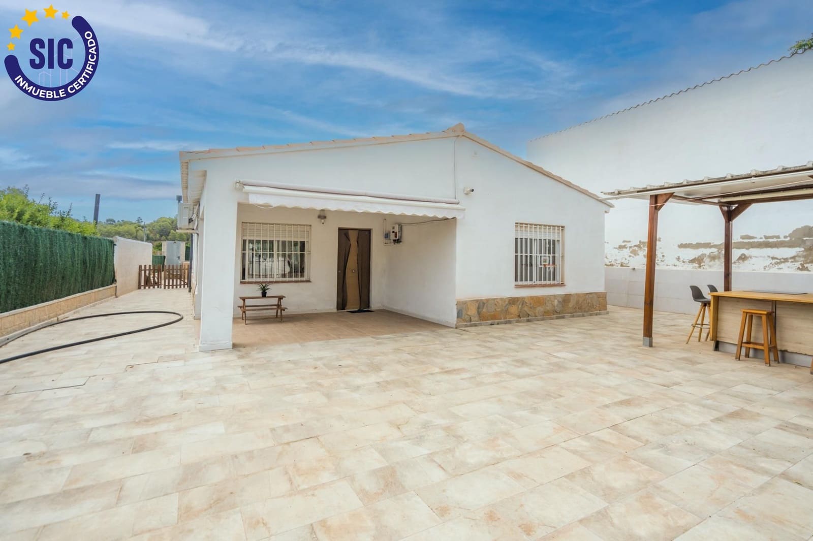 3 quarto Quinta/Casa Rural para venda em Pedralba com piscina - 160 000 € (Ref: 9970761)