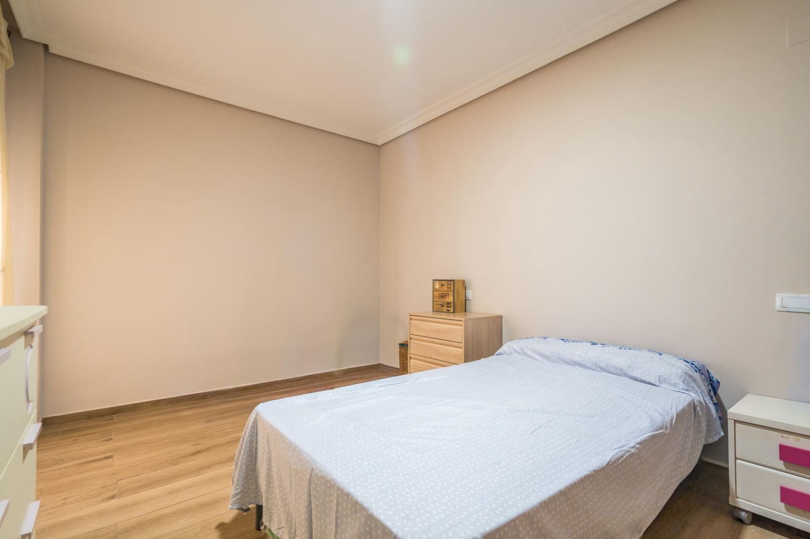 4 soverom Leilighet til salgs i Aldaia med garasje - € 319 900 (Ref: 9973452)