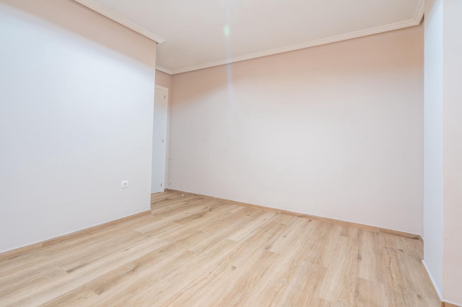 4 soverom Leilighet til salgs i Aldaia med garasje - € 319 900 (Ref: 9973452)