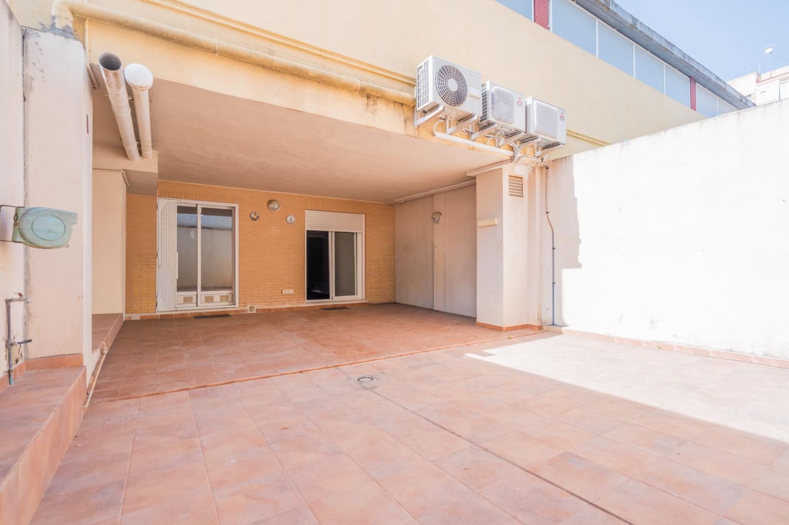 4 soverom Leilighet til salgs i Aldaia med garasje - € 319 900 (Ref: 9973452)