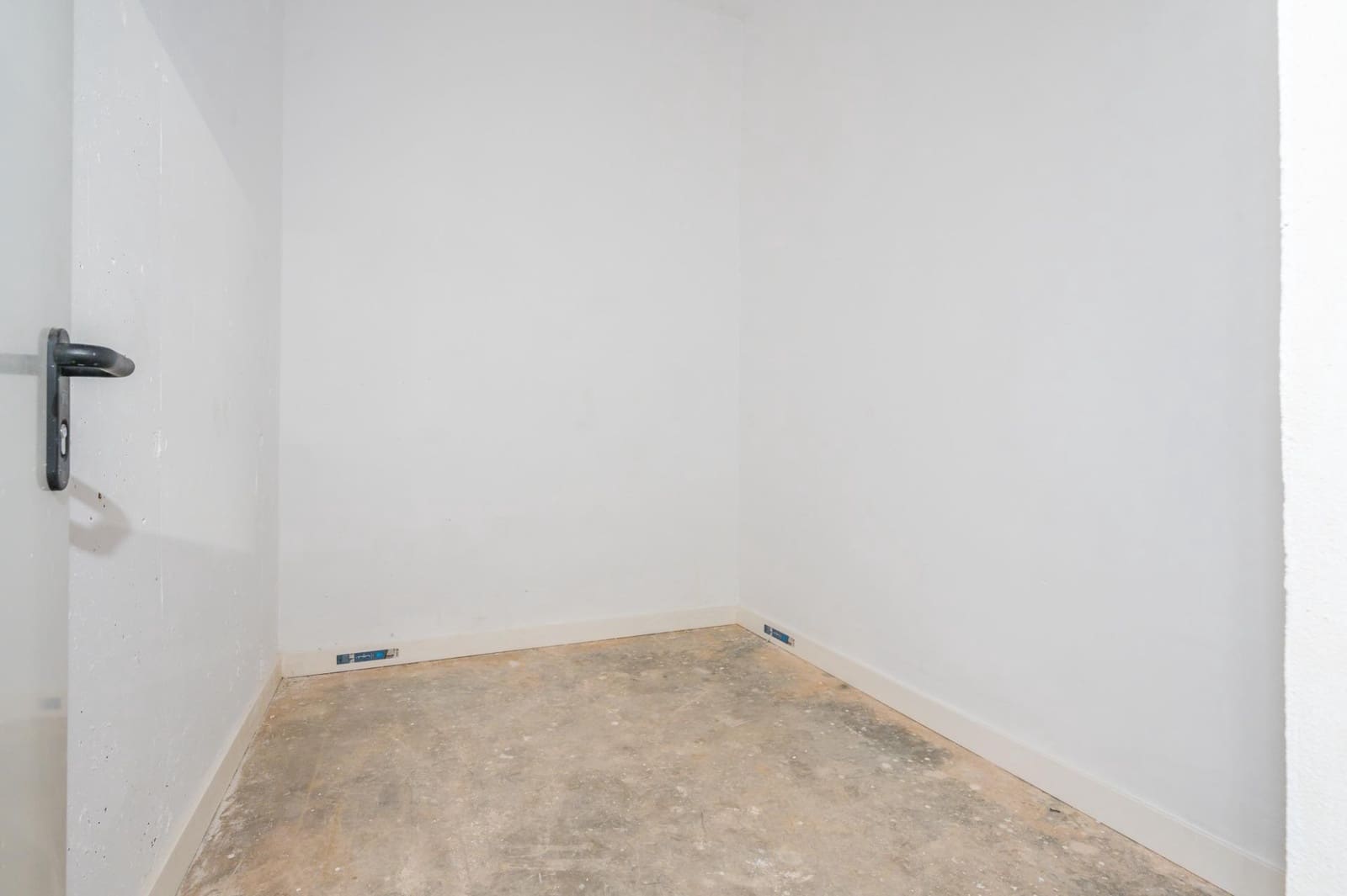 4 soverom Leilighet til salgs i Aldaia med garasje - € 319 900 (Ref: 9973452)