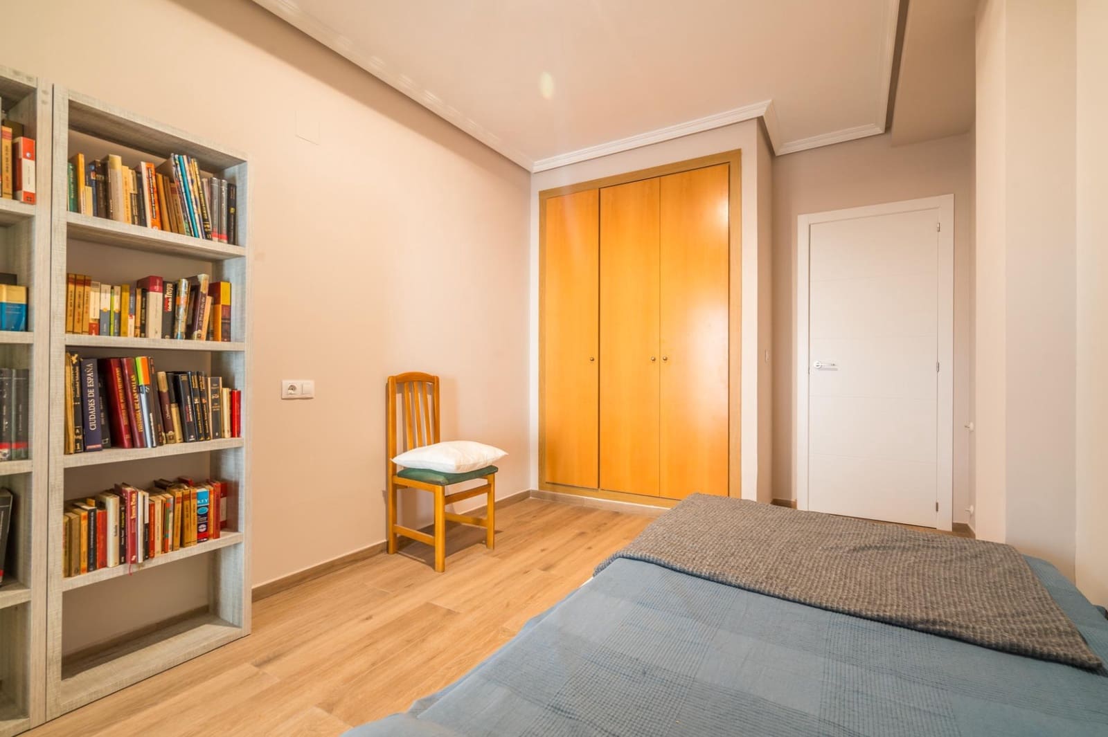 4 soverom Leilighet til salgs i Aldaia med garasje - € 319 900 (Ref: 9973452)