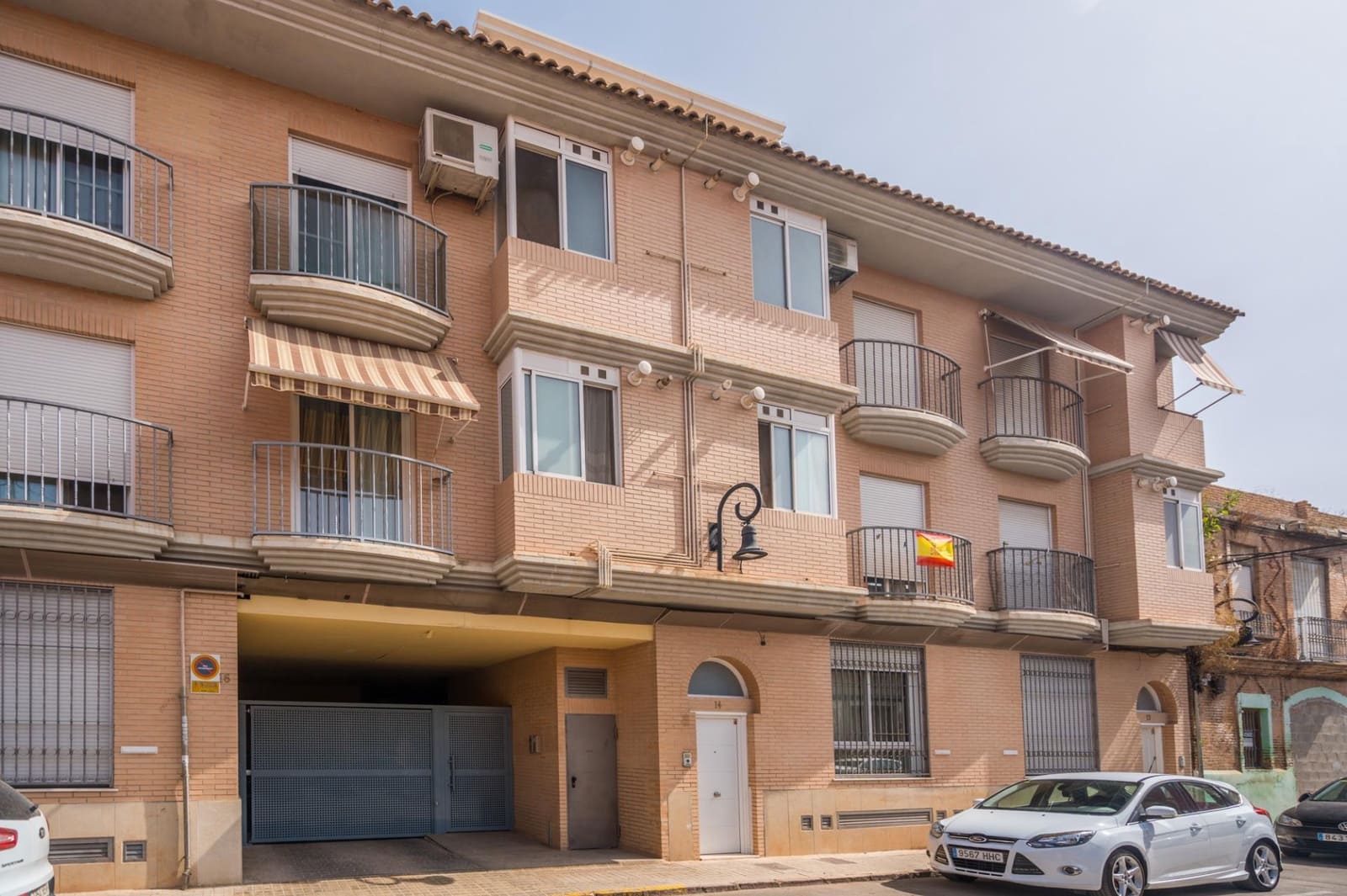 4 soverom Leilighet til salgs i Aldaia med garasje - € 319 900 (Ref: 9973452)