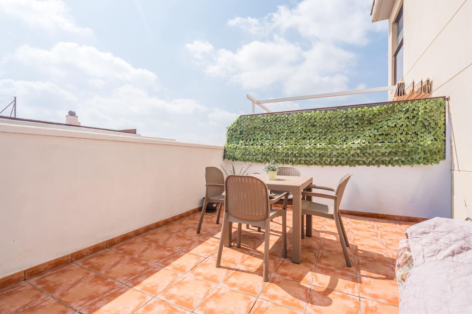 3 slaapkamer Penthouse te koop in Riba-roja de Turia met zwembad garage - € 265.000 (Ref: 9983121)