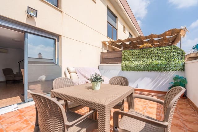 3 slaapkamer Penthouse te koop in Riba-roja de Túria met zwembad garage - € 265.000 (Ref: 9983121)