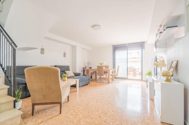 3 slaapkamer Penthouse te koop in Riba-roja de Túria met zwembad garage - € 265.000 (Ref: 9983121)