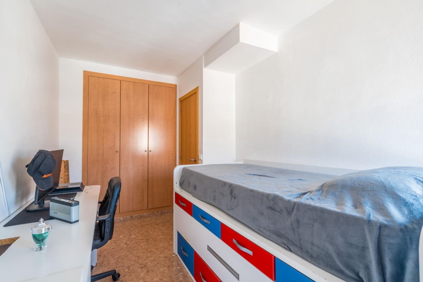 3 slaapkamer Penthouse te koop in Riba-roja de Turia met zwembad garage - € 265.000 (Ref: 9983121)