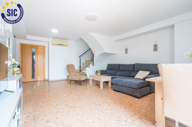 3 soveværelse Penthouse til salg i Riba-roja de Túria med swimmingpool garage - € 265.000 (Ref: 9983121)