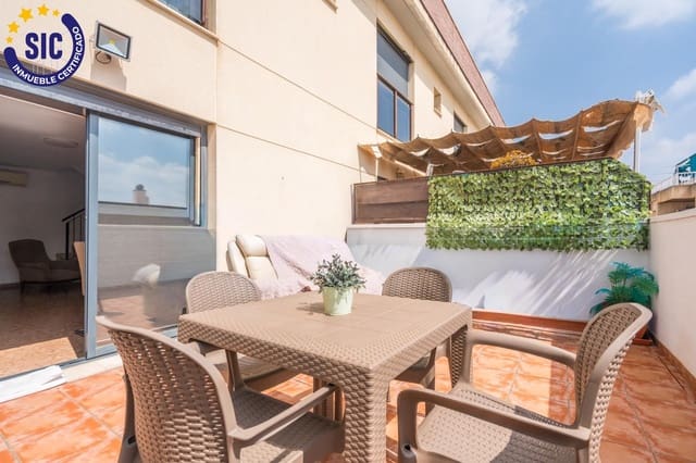 3 soveværelse Penthouse til salg i Riba-roja de Túria med swimmingpool garage - € 265.000 (Ref: 9983121)