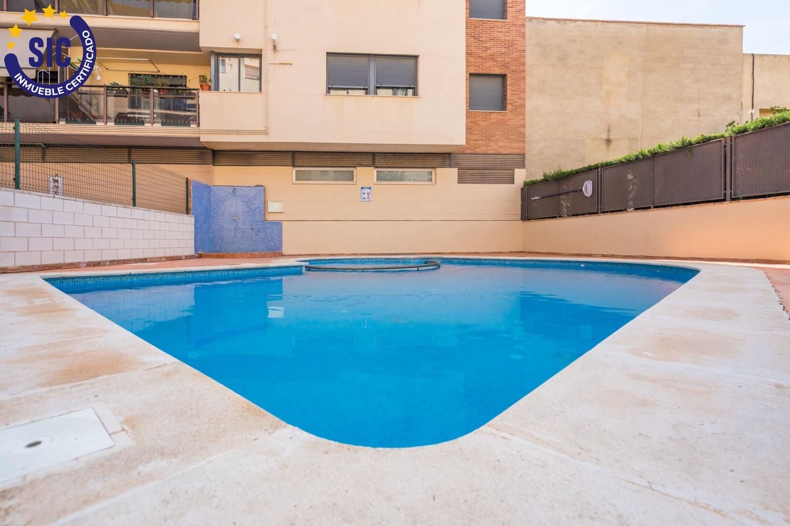 3 bedroom Penthouse for sale in Riba-roja de Turia with pool garage - € 265,000 (Ref: 9983121)