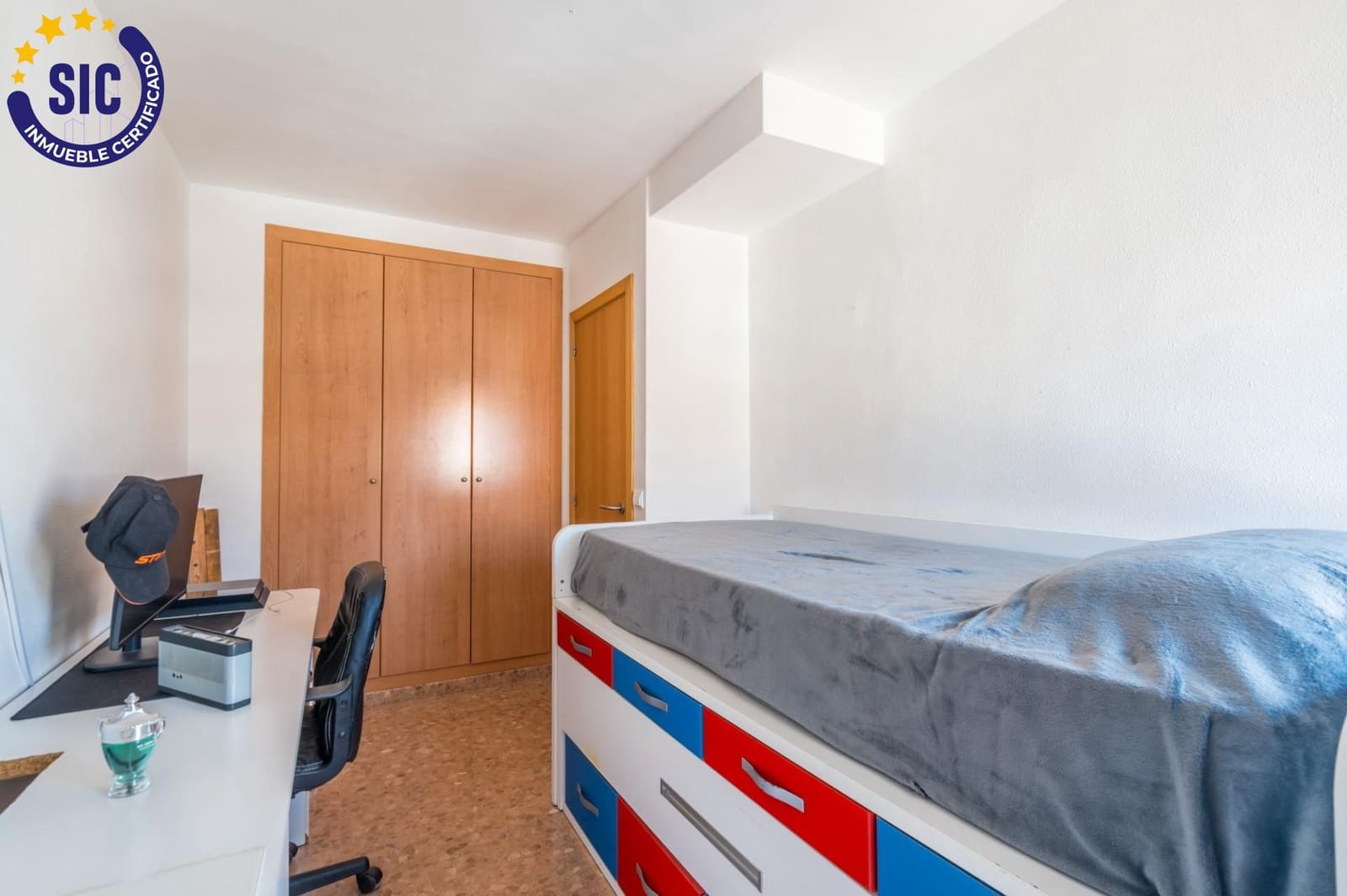 3 bedroom Penthouse for sale in Riba-roja de Turia with pool garage - € 265,000 (Ref: 9983121)