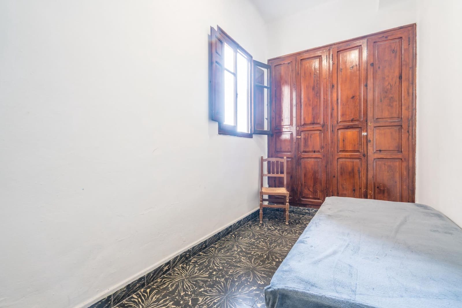 4 quarto Apartamento para venda em Valencia cidade - 360 000 € (Ref: 9983122)