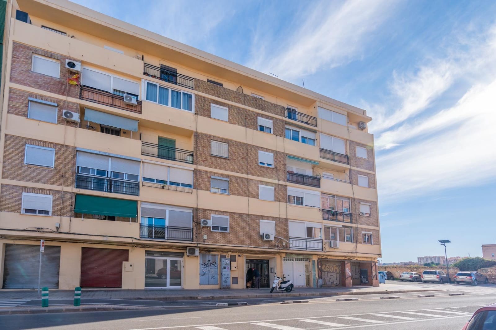 2 soveværelse Lejlighed til salg i Valencia by - € 178.000 (Ref: 9983123)