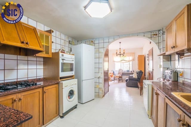 4 chambre Villa/Maison à vendre à Serra avec piscine garage - 499 000 € (Ref: 9990820)
