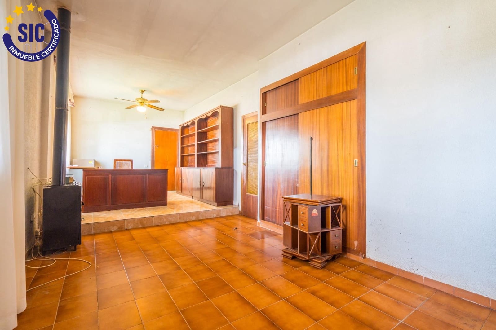 4 chambre Villa/Maison à vendre à Serra avec piscine garage - 499 000 € (Ref: 9990820)