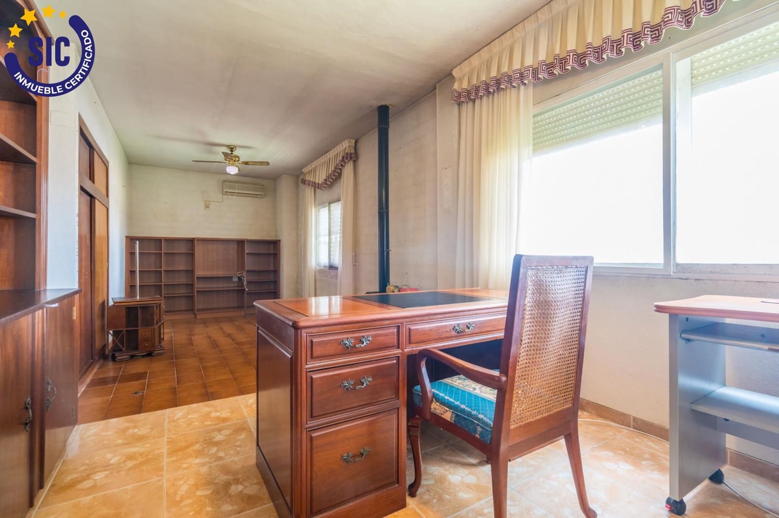 4 chambre Villa/Maison à vendre à Serra avec piscine garage - 499 000 € (Ref: 9990820)