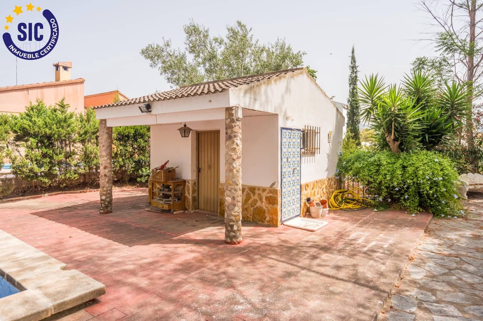 4 chambre Villa/Maison à vendre à Serra avec piscine garage - 499 000 € (Ref: 9990820)