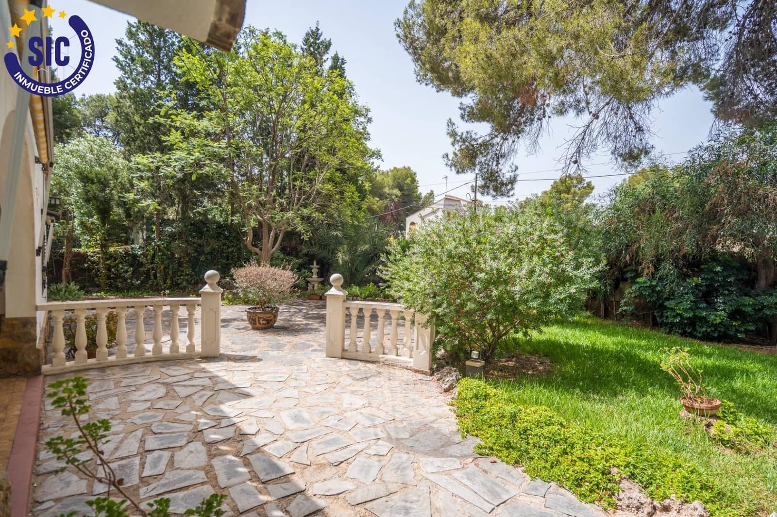 4 chambre Villa/Maison à vendre à Serra avec piscine garage - 499 000 € (Ref: 9990820)