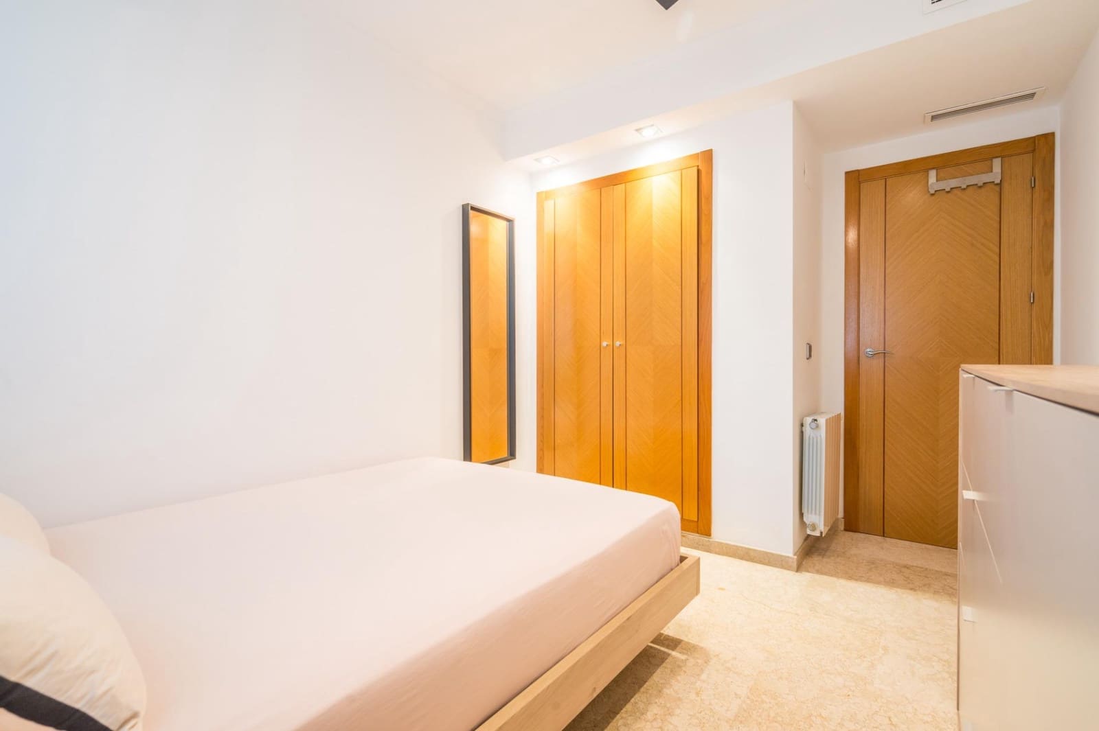 4 quarto Penthouse para venda em Tavernes de la Valldigna com piscina - 240 000 € (Ref: 9998921)