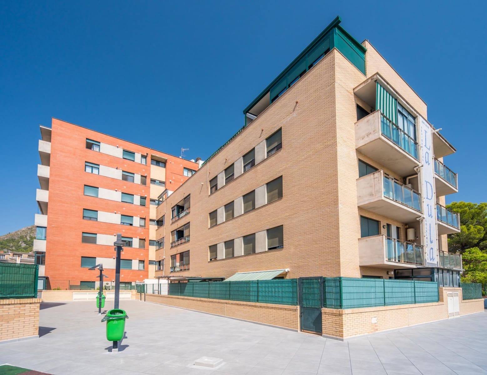 4 quarto Penthouse para venda em Tavernes de la Valldigna com piscina - 240 000 € (Ref: 9998921)