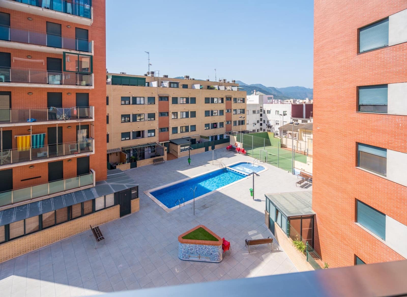 4 quarto Penthouse para venda em Tavernes de la Valldigna com piscina - 240 000 € (Ref: 9998921)