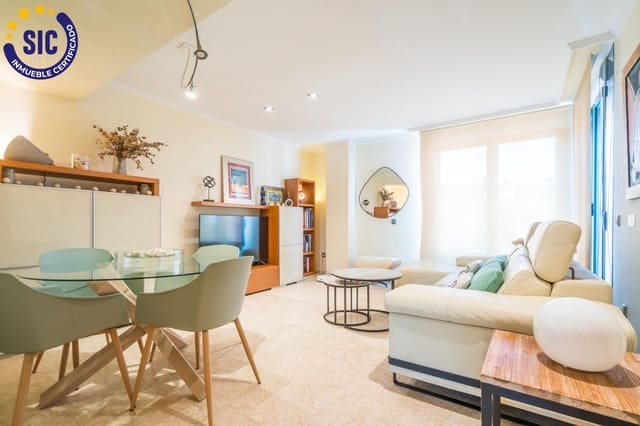 4 sovrum Takvåning till salu i Tavernes de la Valldigna med pool - 240 000 € (Ref: 9998921)