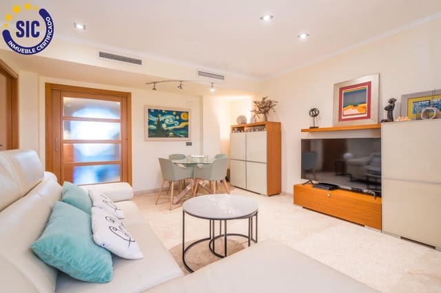 4 sovrum Takvåning till salu i Tavernes de la Valldigna med pool - 240 000 € (Ref: 9998921)