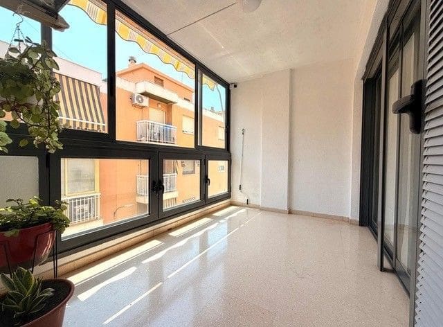 3 slaapkamer Appartement te koop in Centro Urbano, La Villajoyosa / Vila Joiosa - € 268.000 (Ref: 10025167)