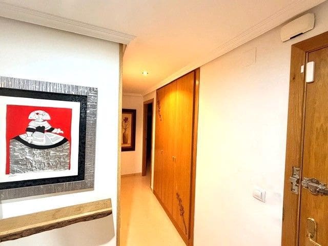 3 slaapkamer Appartement te koop in La Villajoyosa / Vila Joiosa met garage - € 268.000 (Ref: 10025167)