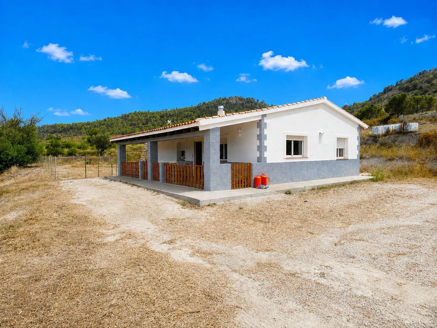 3 quarto Moradia para venda em Relleu com piscina - 249 500 € (Ref: 10026871)
