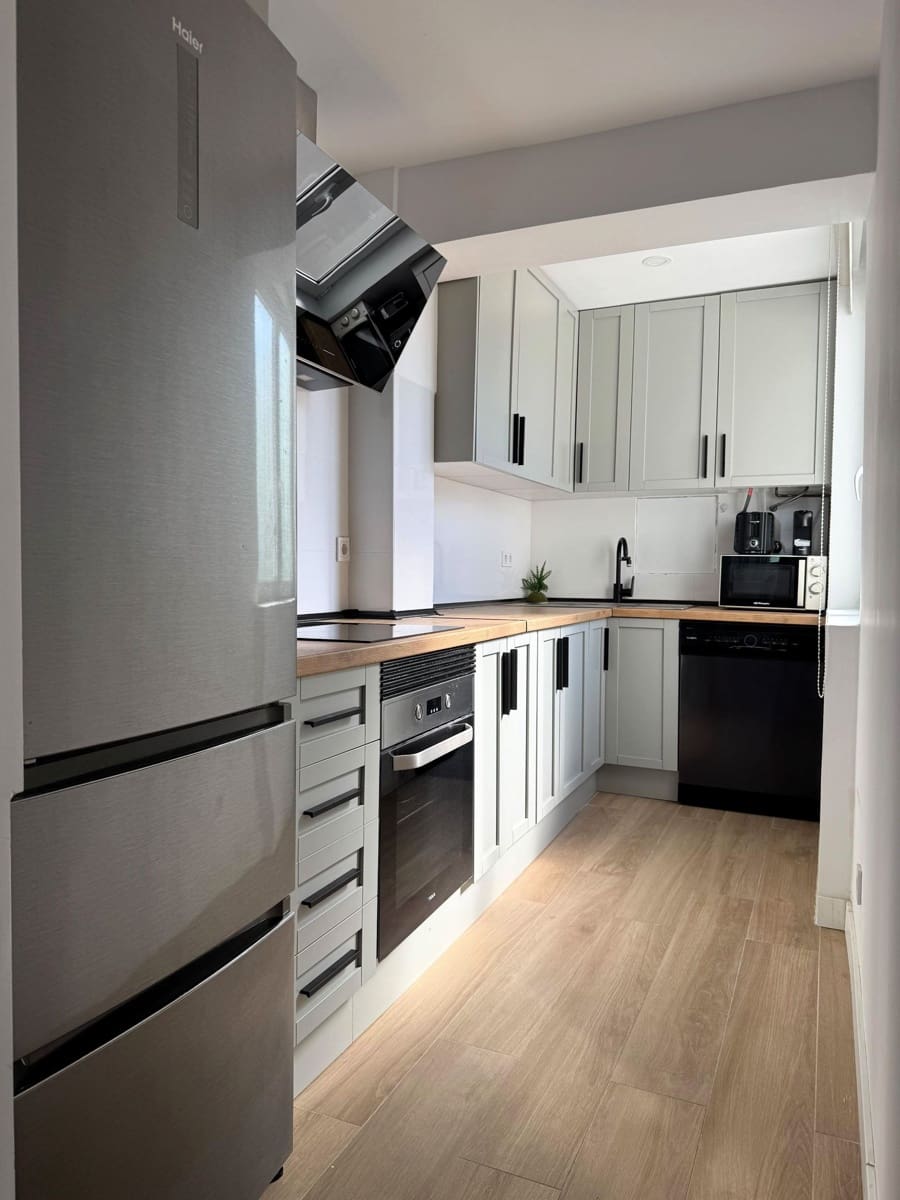 3 sovrum Lägenhet till salu i Alicante stad - 260 000 € (Ref: 10132600)