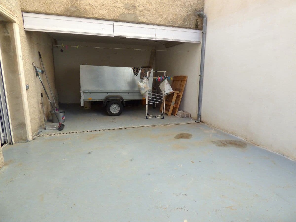 5 bedroom Townhouse for sale in Orxeta with garage - € 310,000 (Ref: 10133082)