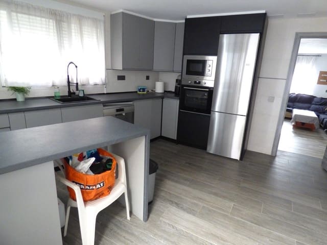 5 sovrum Hus till salu i Orxeta med garage - 310 000 € (Ref: 10133082)