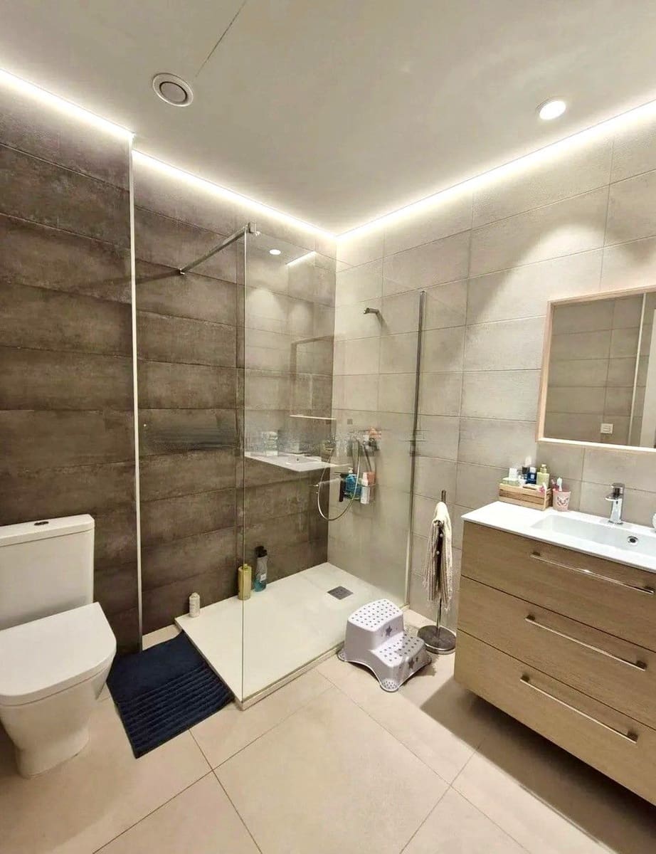 Apartamento de 3 habitaciones en La Villajoyosa / Vila Joiosa en venta con garaje - 365.000 € (Ref: 10148335)