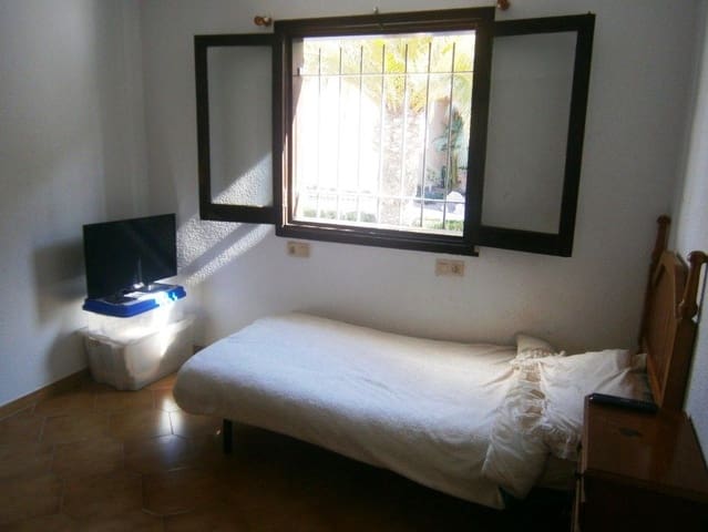 4 soverom Villa til salgs i Sierra Helada, Benidorm med svømmebasseng garasje - € 450 000 (Ref: 3158186)