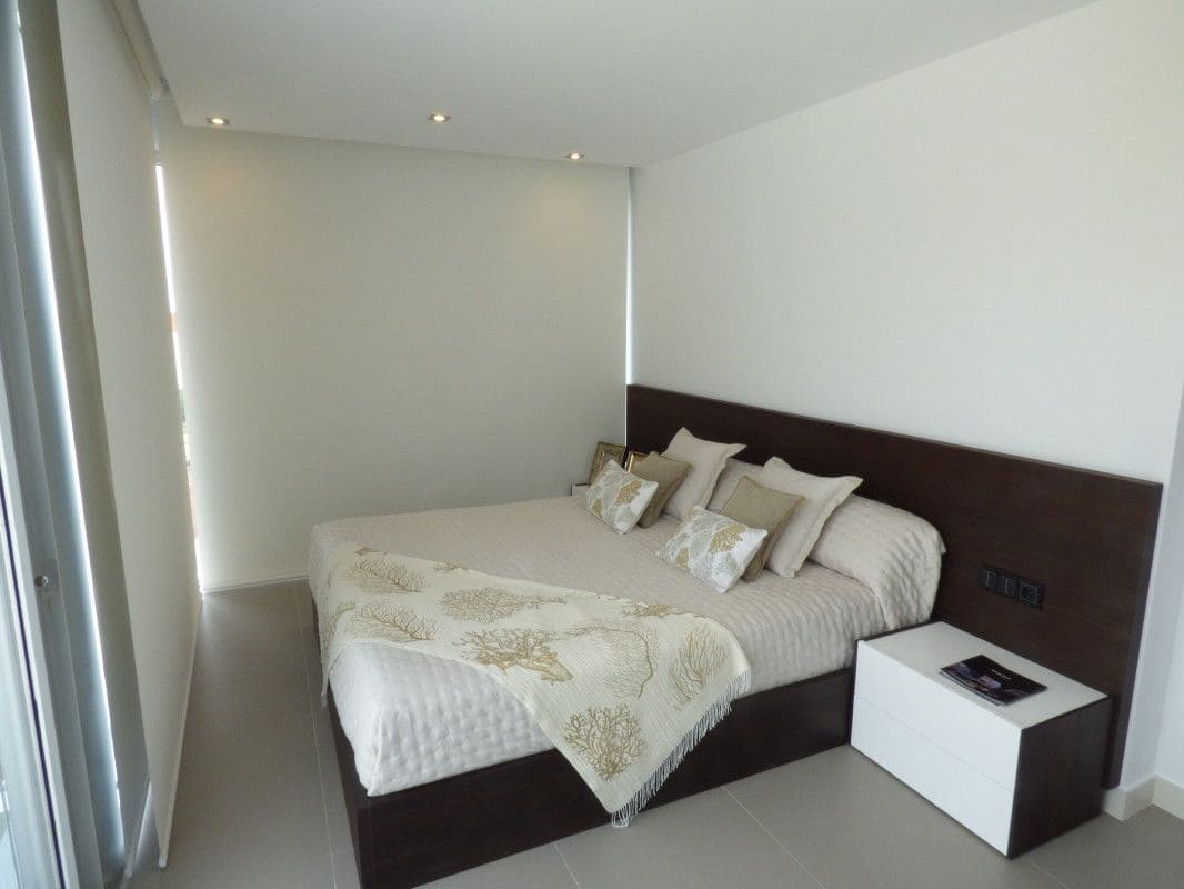 3 bedroom Villa for sale in Finestrat with pool garage - € 619,000 (Ref: 3220399)