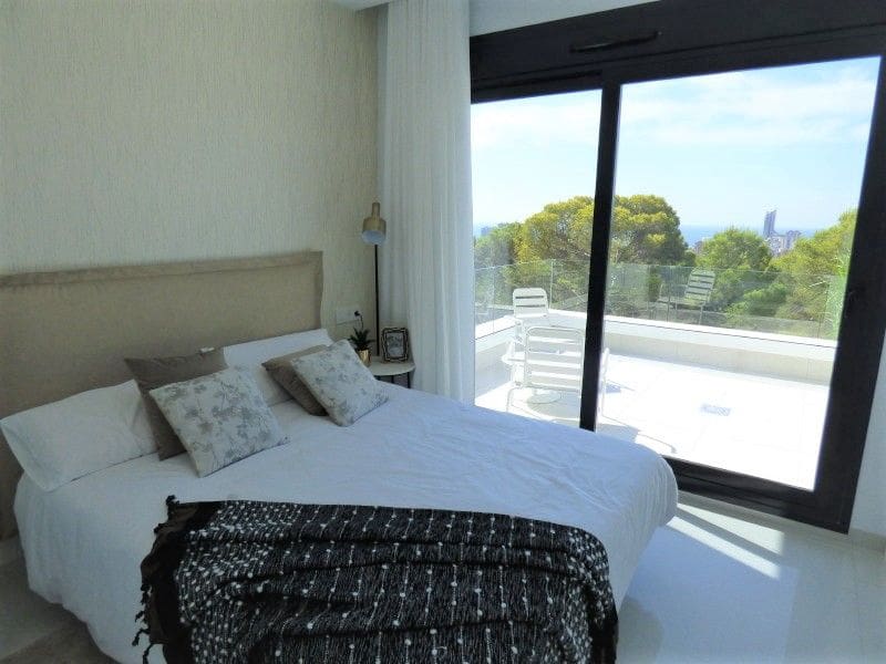 3 soveværelse Villa til salg i Finestrat med swimmingpool garage - € 654.000 (Ref: 5484834)