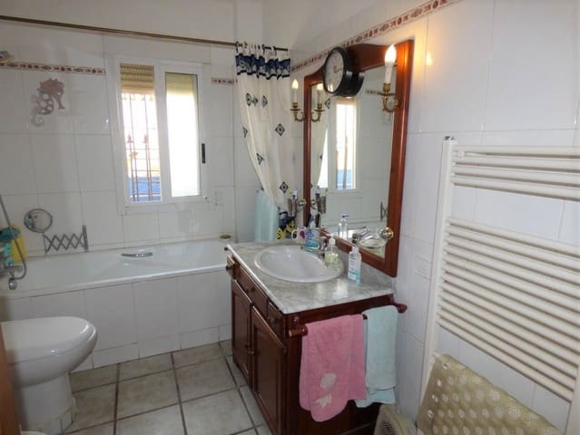 8 bedroom Villa for sale in Orxeta with pool garage - € 375,000 (Ref: 5589927)