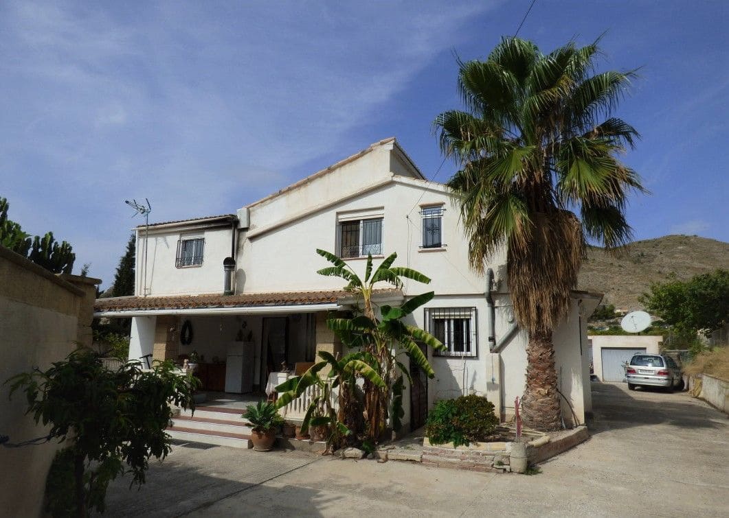 8 soveværelse Villa til salg i Orxeta med swimmingpool garage - € 375.000 (Ref: 5589927)