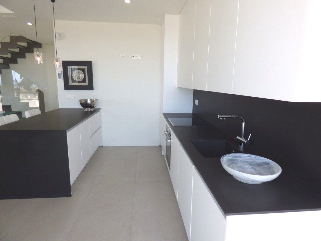 4 soverom Villa til salgs i Finestrat med svømmebasseng garasje - € 1 600 000 (Ref: 6303038)