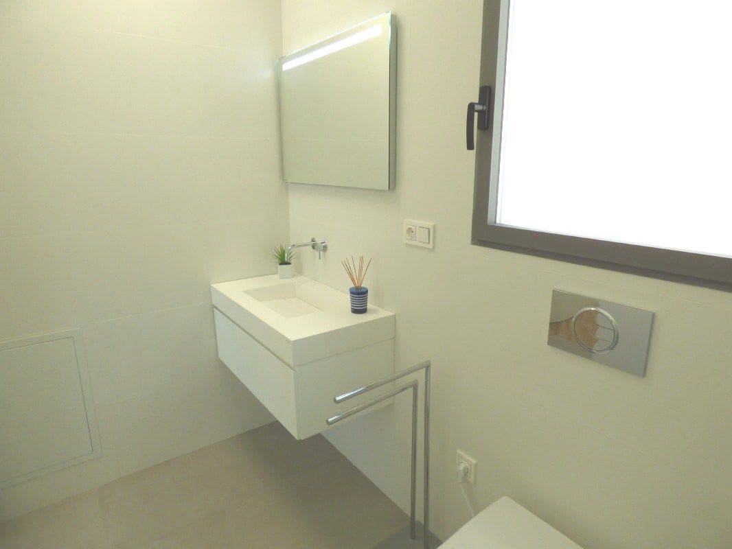 4 soverom Villa til salgs i Finestrat med svømmebasseng garasje - € 1 600 000 (Ref: 6303038)