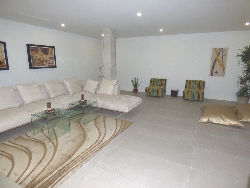 4 soverom Villa til salgs i Finestrat med svømmebasseng garasje - € 1 600 000 (Ref: 6303038)