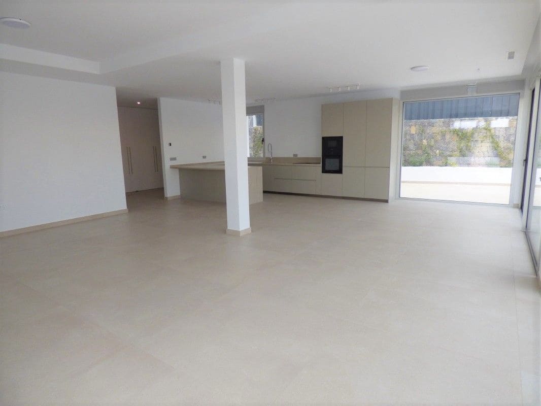 4 soverom Villa til salgs i Finestrat med svømmebasseng garasje - € 1 750 000 (Ref: 7346758)