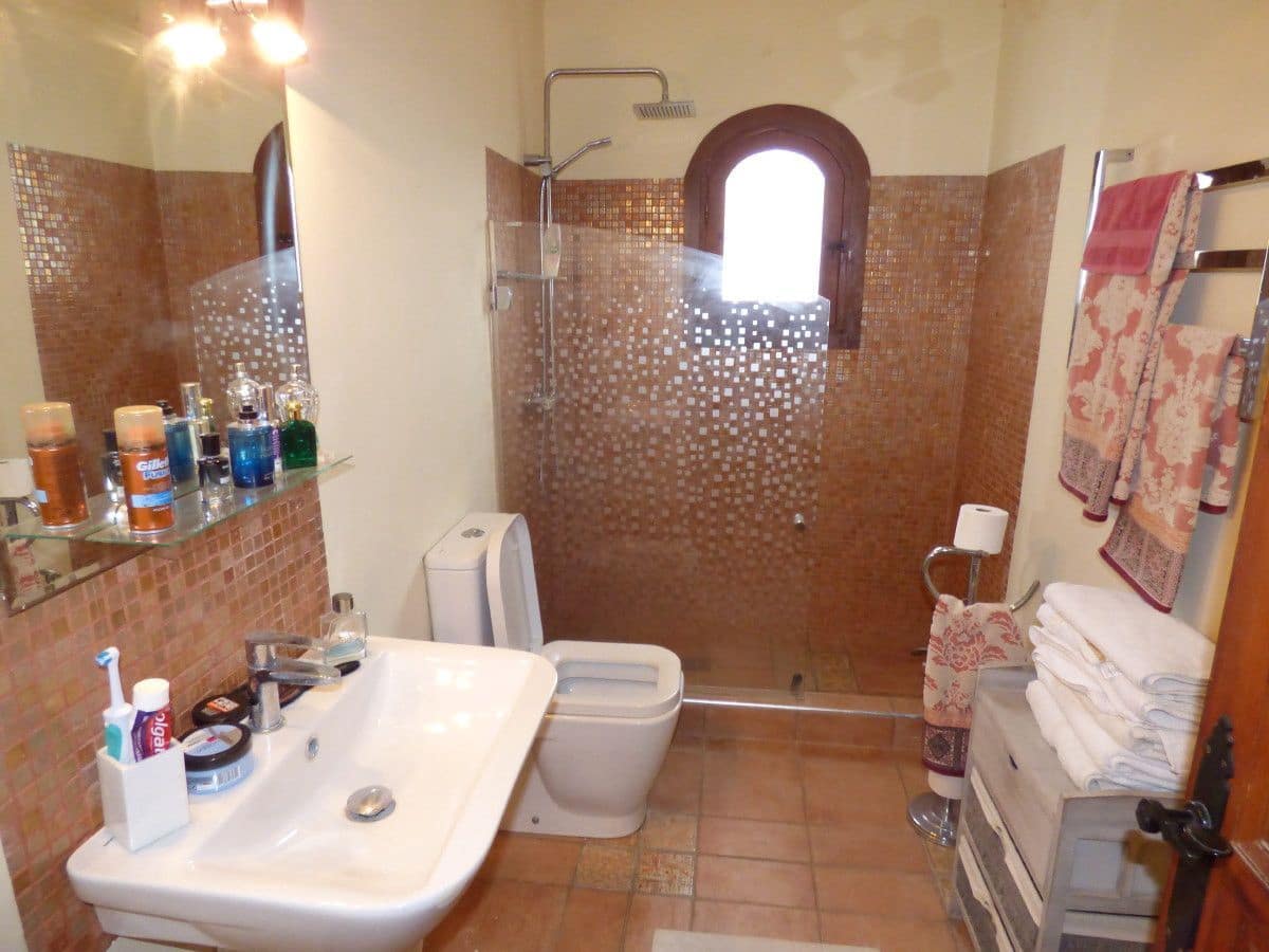 3 bedroom Villa for sale in Orxeta with pool garage € 290,000 (Ref 8026988)