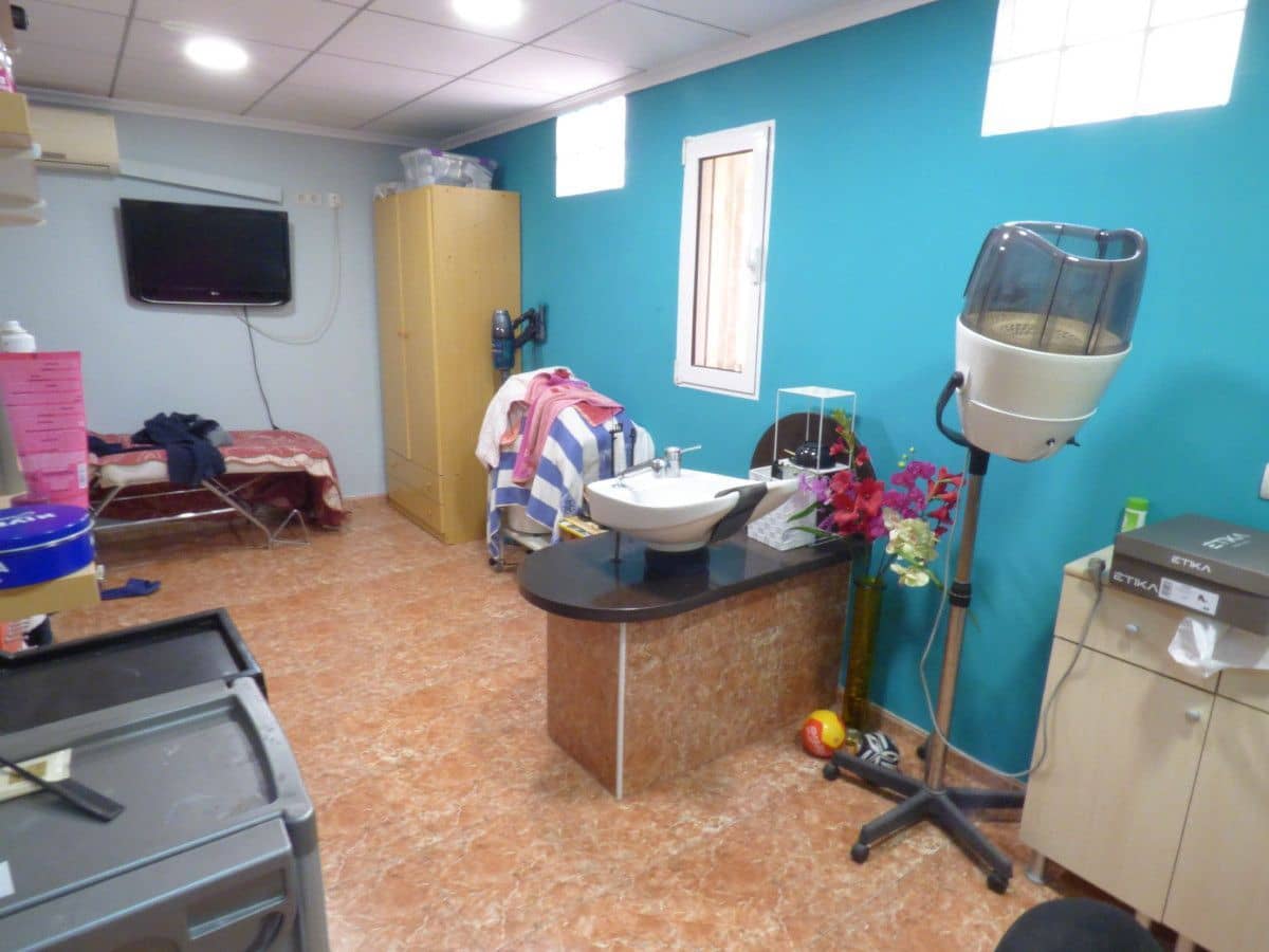 8 soveværelse Villa til salg i La Villajoyosa / Vila Joiosa med swimmingpool garage - € 650.000 (Ref: 8679511)