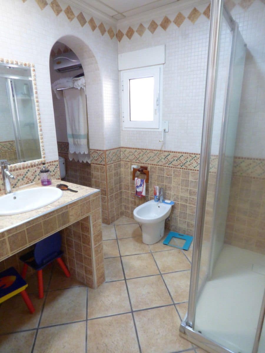 8 soveværelse Villa til salg i La Villajoyosa / Vila Joiosa med swimmingpool garage - € 650.000 (Ref: 8679511)