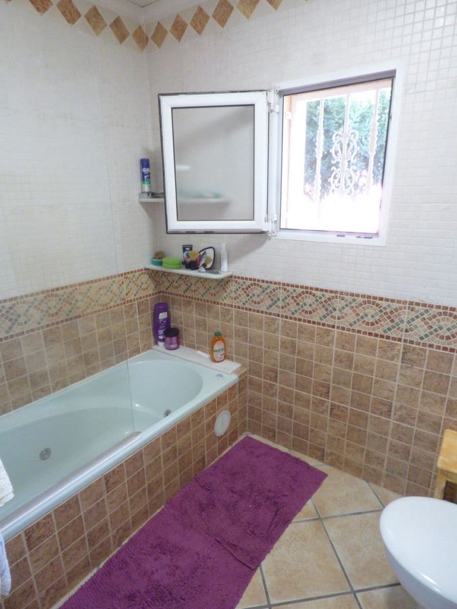 8 soveværelse Villa til salg i La Villajoyosa / Vila Joiosa med swimmingpool garage - € 650.000 (Ref: 8679511)